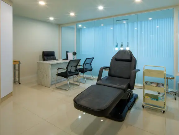VW Clinic วีดับบลิวคลินิกเวชกรรม VW Clinic วีดับบลิวคลินิกเวชกรรม