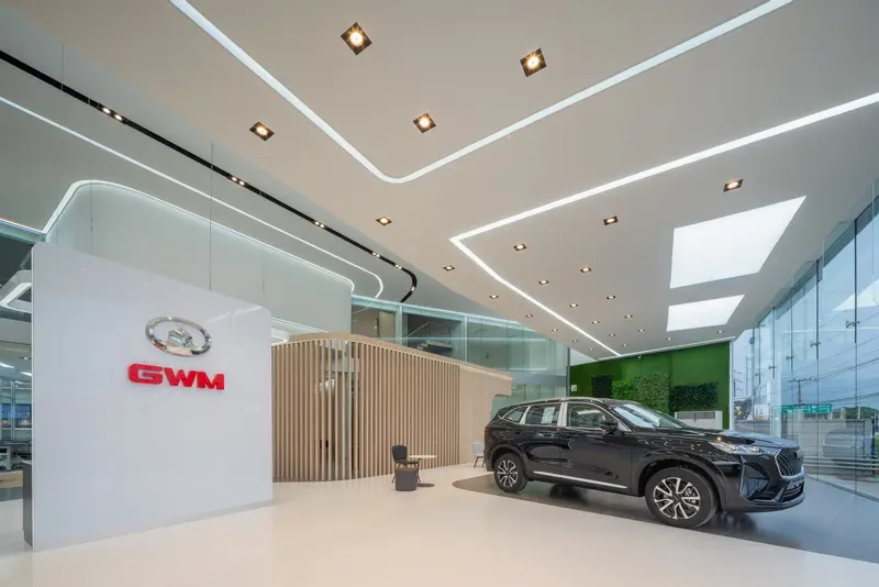 งานรับเหมาตกแต่งภายใน โชว์รูมรถยนต์ GWM  Great Wall Motor บนถนนซุปเปอร์ไฮเวย์ จังหวัดเชียงใหม่