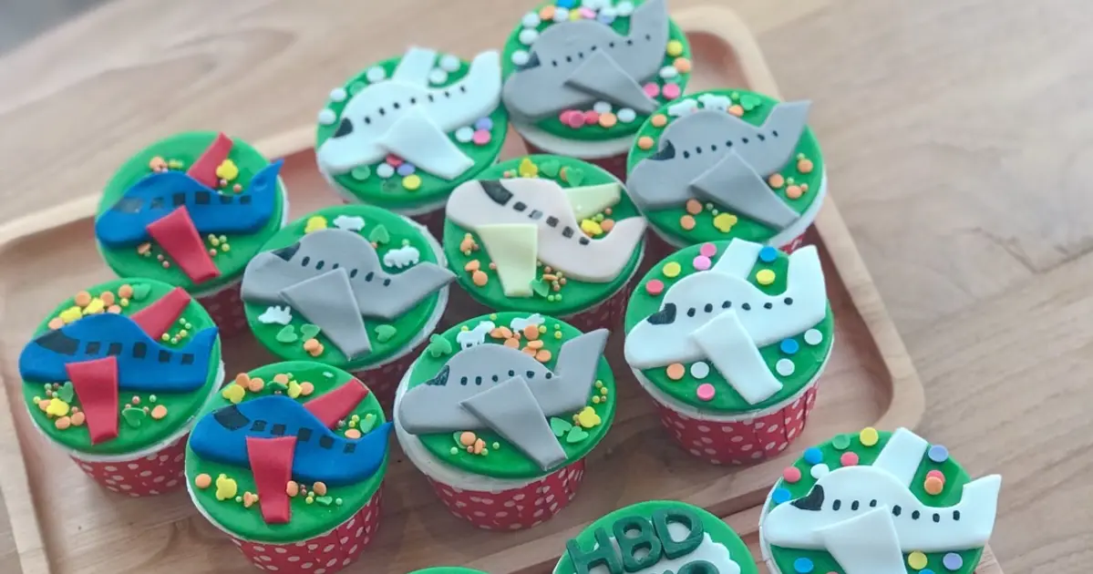 🧁 คัพเค้กเชียงใหม่ อบสดใหม่ทุกวัน จาก Charm Bakery