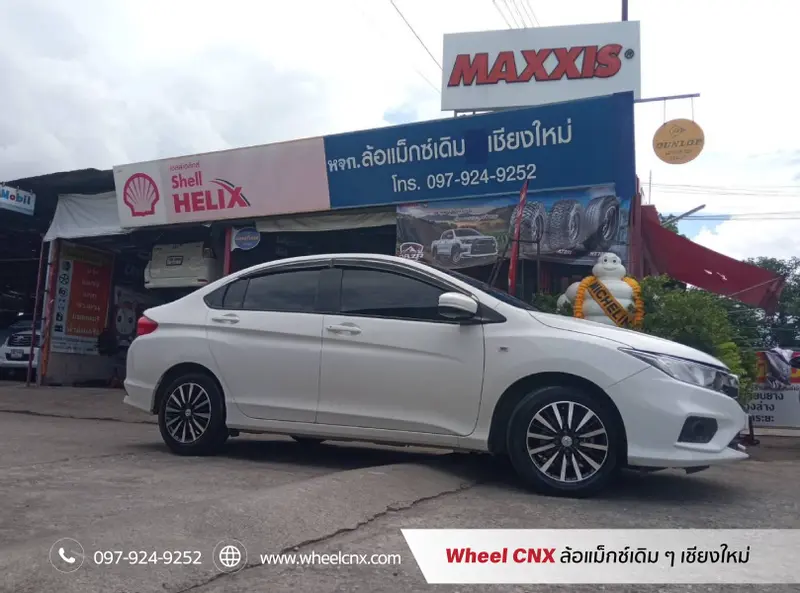 รวมภาพรีวิวลูกค้าที่มาใช้บริการเปลี่ยนยางรถยนต์ ล้อแม็กซ์ | Wheel CNX ร้านยางรถยนต์ เชียงใหม่