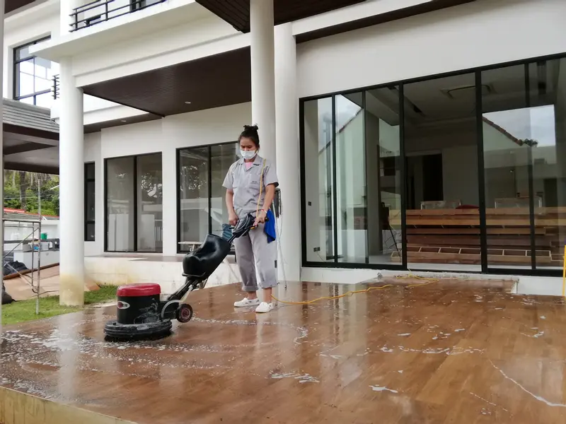 ขัดล้างพื้น