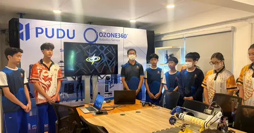 เปิดบ้าน Ozone360 Robotics ต้อนรับน้องๆทีมเยาวชน Thunderbolt สู่โลก "หุ่นยนต์บริการเชิงพาณิชย์"