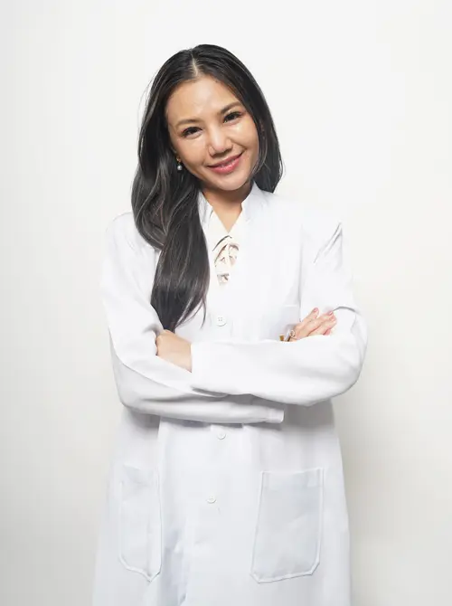 พญ.ธนัชพร วงศ์คีรี (หมอนิวเยียร์)